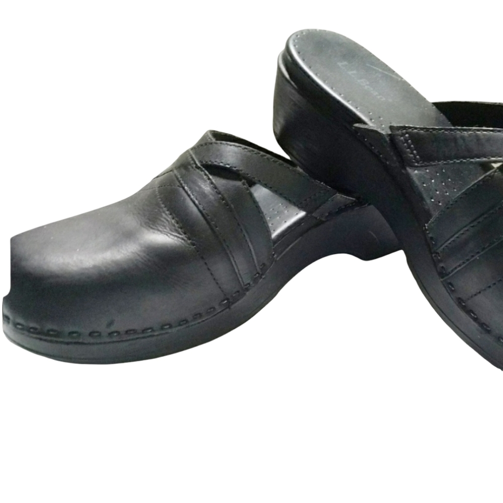 - 'LL Bean Clogs Size 40